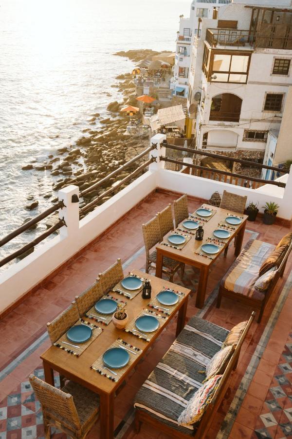 Hashpoint Surf Camp Hostel Taghazout Exterior foto