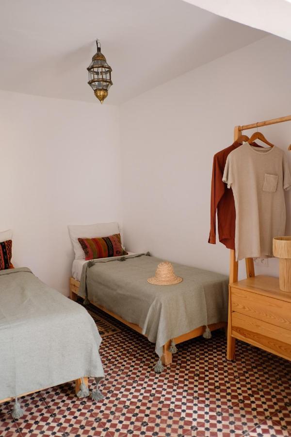 Hashpoint Surf Camp Hostel Taghazout Exterior foto